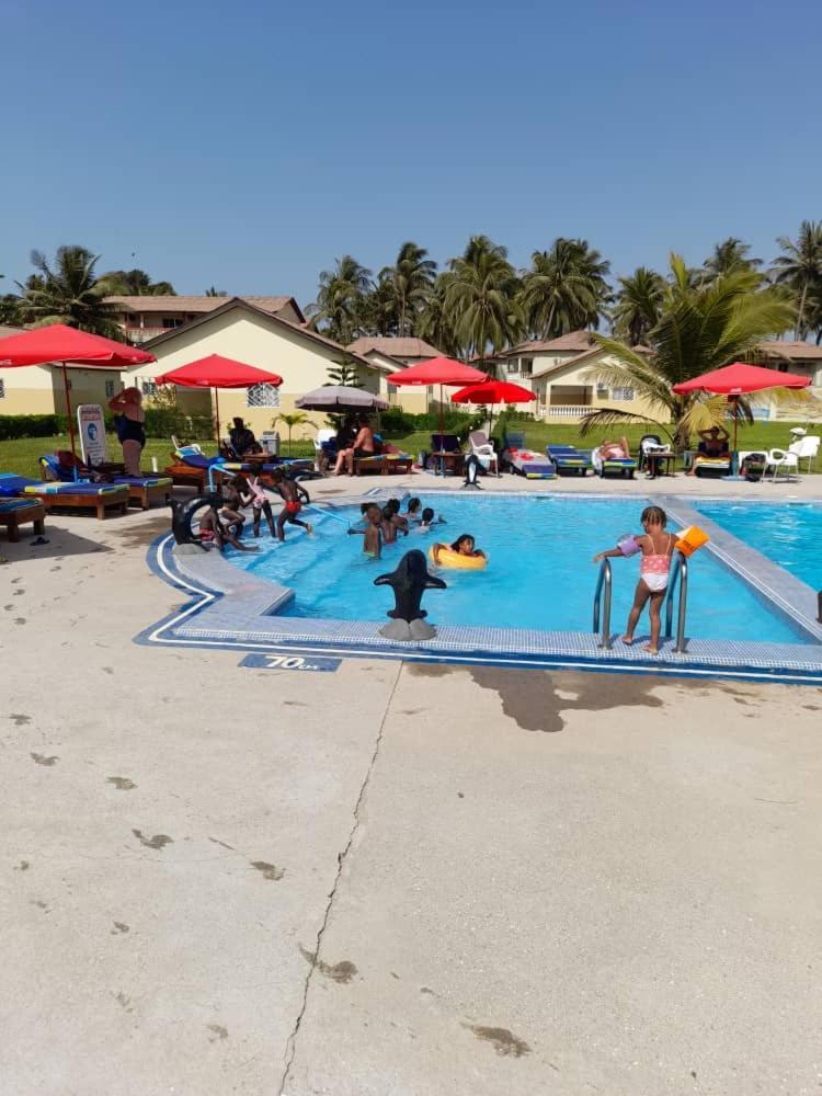 Kunta Kinteh Beach Complex Kotu Exterior foto