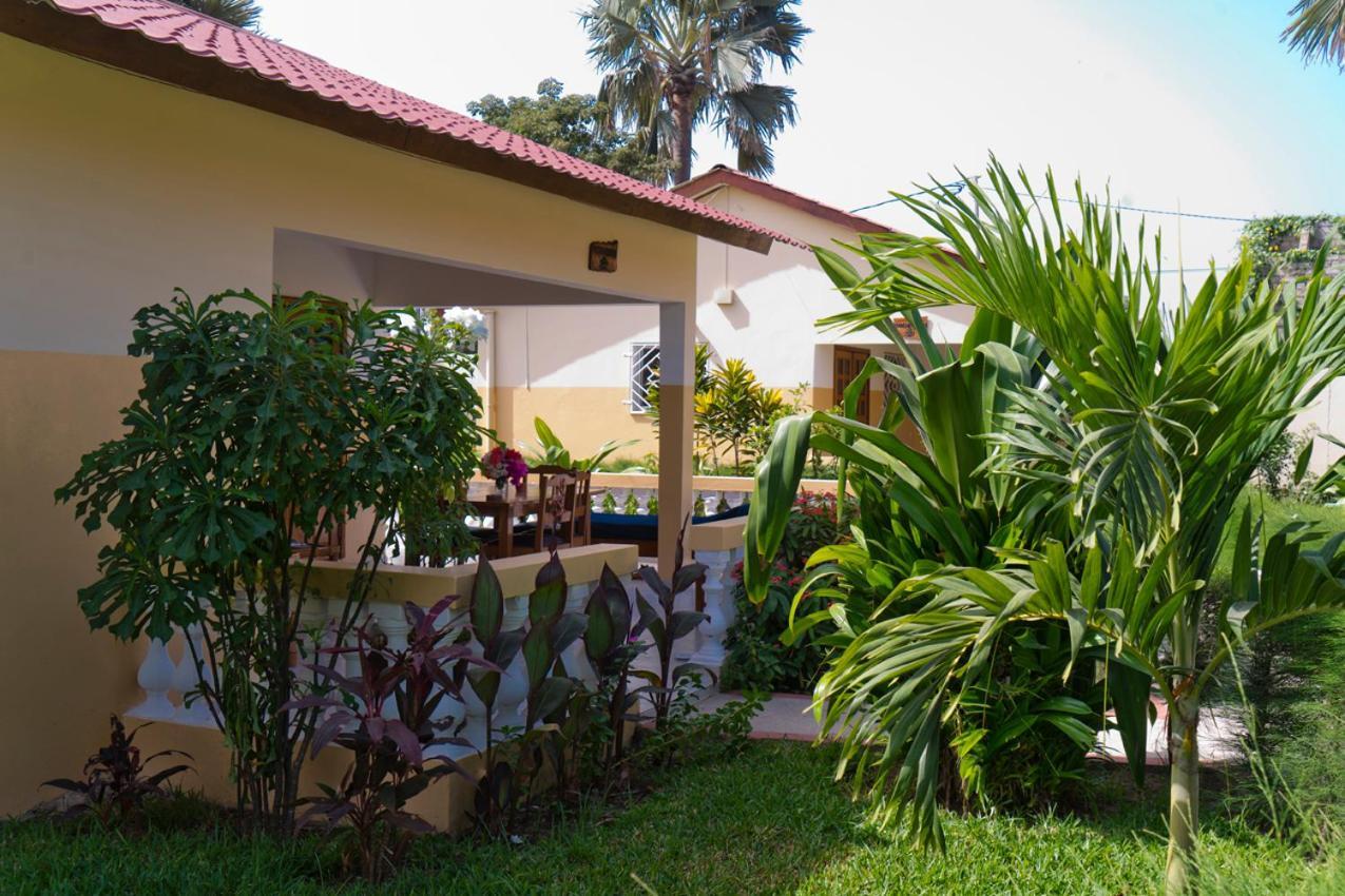 Kunta Kinteh Beach Complex Kotu Exterior foto