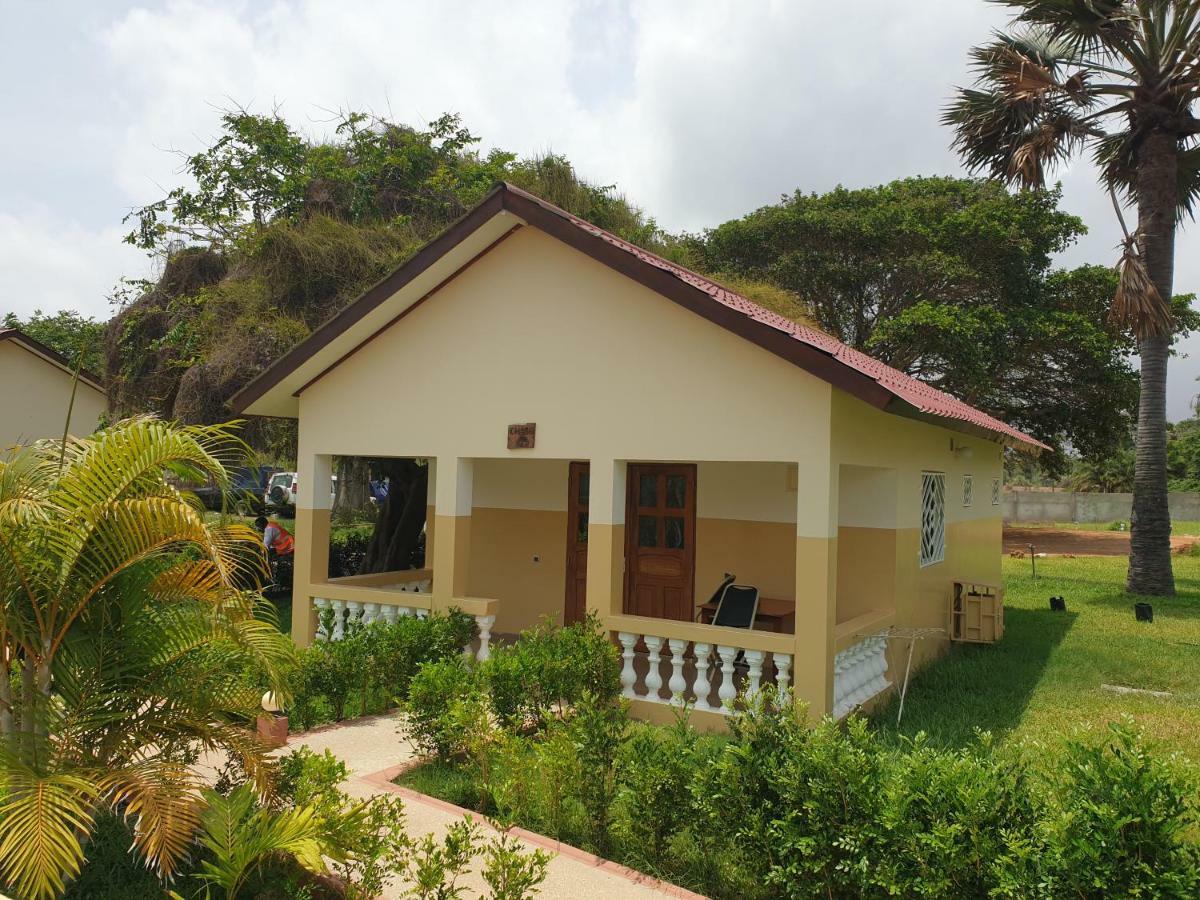 Kunta Kinteh Beach Complex Kotu Exterior foto